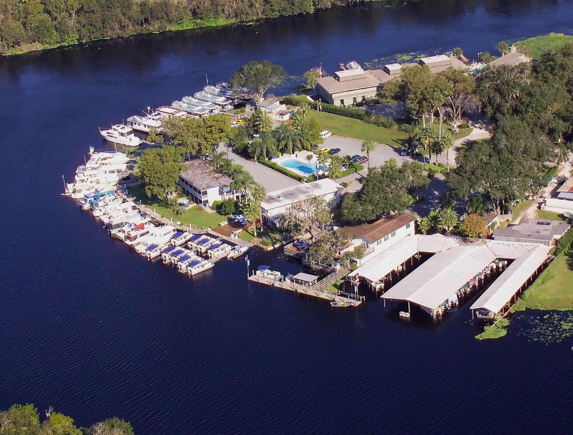 Hontoon Landing Resort & Marina DeLand Exterior photo